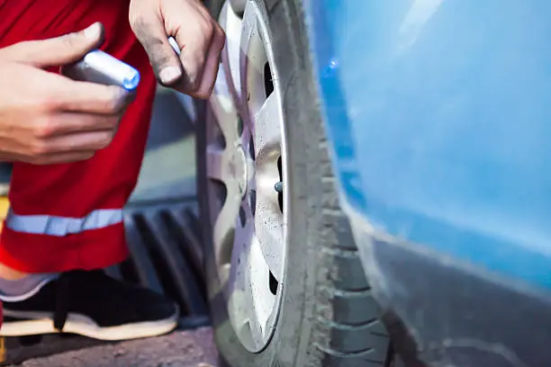 The Convenience of Mobile Tire Service for Roadside Emergencies in Mattoon, IL