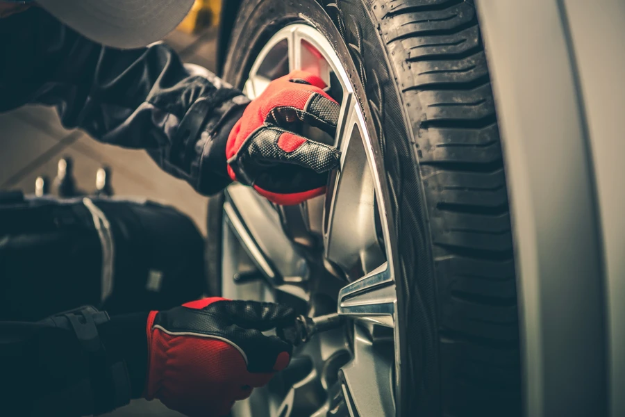 The Convenience Of Mobile Tire Service For Roadside Emergencies Mattoon IL